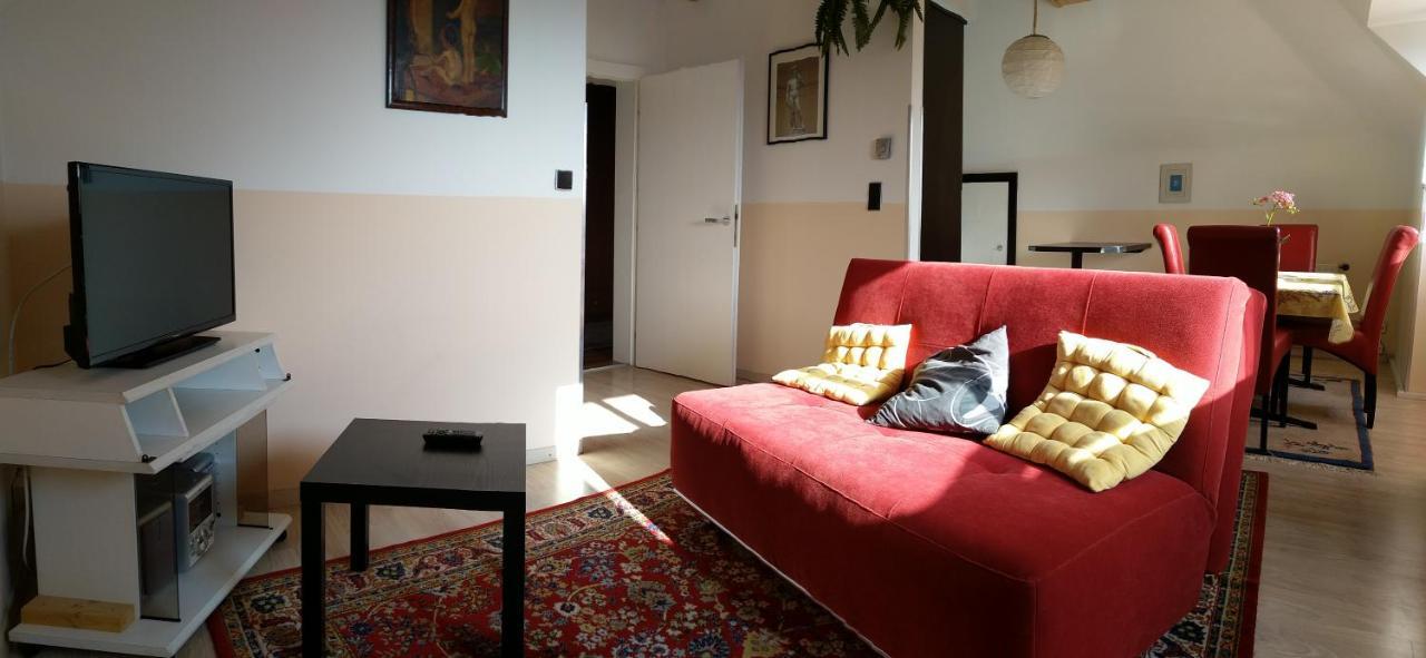 Apartamento Haus Kiko Velden am Wörthersee Exterior foto